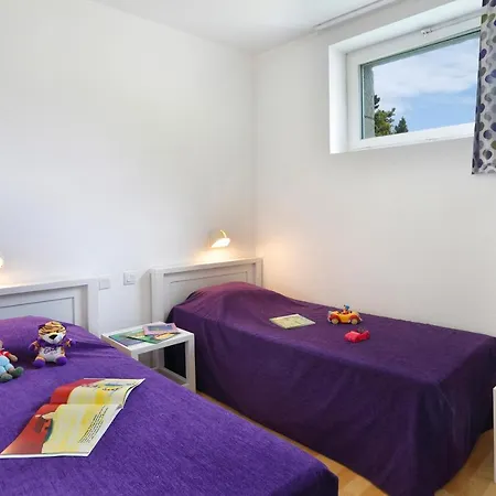 Holiday park Nemea Kermael 3*